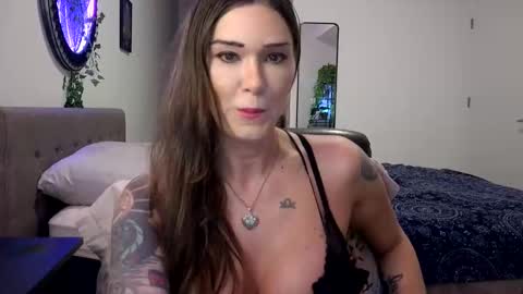 Snapshot of cayla_ chatting on November 14, 2025, 2:10 am Cayla online show from November 14, 2025, 2:10 am