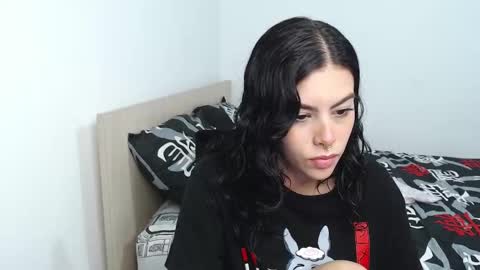 Snapshot of cazadora80s chatting on December 10, 2024, 12:28 am cazadora80s online show from December 10, 2024, 12:28 am