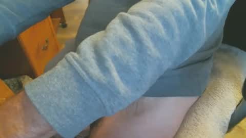 Snapshot of cczt154 chatting on February 20, 2025, 8:58 pm CCzt154 online show from February 20, 2025, 8:58 pm