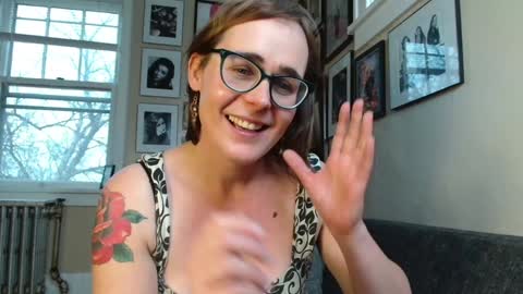 Cecily Saint Claire online show from December 18, 2024, 5:31 pm