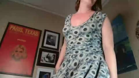 Cecily Saint Claire online show from December 17, 2025, 12:44 pm