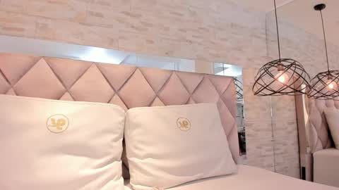 Snapshot of celene_midnight chatting on March 6, 2025, 10:26 pm CELENE online show from March 6, 2025, 10:26 pm