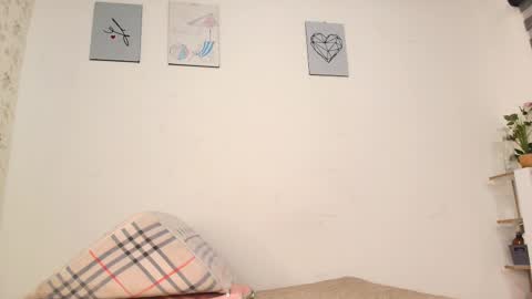 Snapshot of celeste_moonx chatting on September 17, 2025, 11:56 am Celeste online show from September 17, 2025, 11:56 am