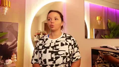 Snapshot of celestebailey chatting on November 2, 2025, 5:10 am CelesteBailey online show from November 2, 2025, 5:10 am