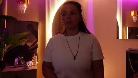 Snapshot of celestebailey chatting on November 4, 2025, 4:33 am CelesteBailey online show from November 4, 2025, 4:33 am