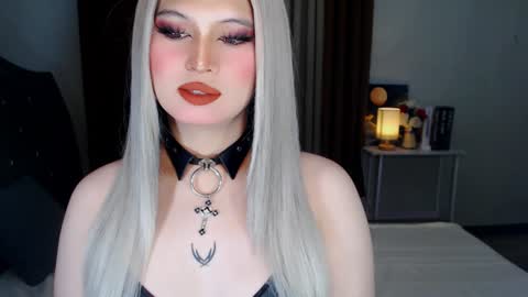 Snapshot of celestehollywood chatting on December 5, 2024, 10:44 am CELESTE IGYoshi Tian online show from December 5, 2024, 10:44 am