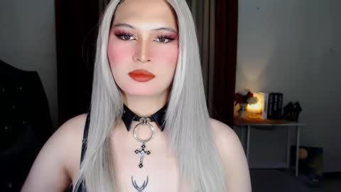 Snapshot of celestehollywood chatting on February 3, 2025, 9:19 am CELESTE IGYoshi Tian online show from February 3, 2025, 9:19 am