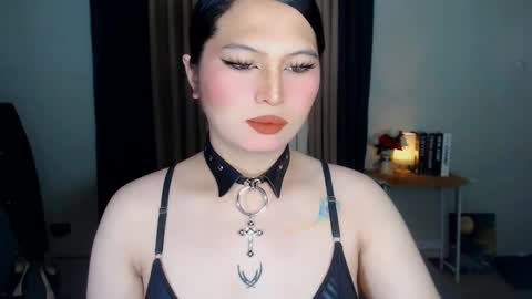 Snapshot of celestehollywood chatting on March 10, 2025, 9:21 am CELESTE IGYoshi Tian online show from March 10, 2025, 9:21 am