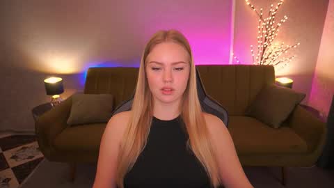 celestenoirr online show from October 7, 2025, 6:21 am