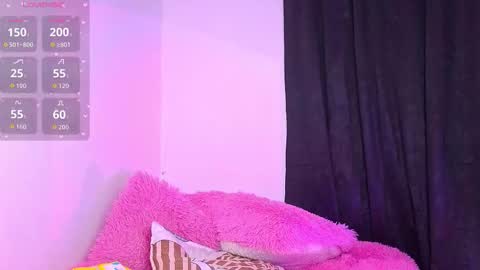 Snapshot of celestte_evans_1 chatting on September 17, 2025, 3:52 am celestte_evans_1 online show from September 17, 2025, 3:52 am