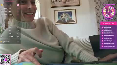 CelestynStar online show from October 5, 2025, 4:05 pm