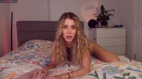 Celin online show from November 21, 2025, 5:22 pm