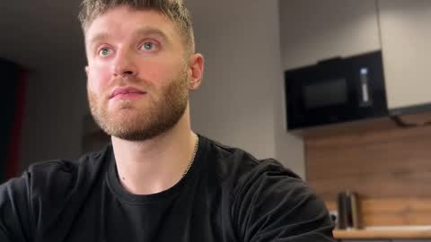 Snapshot of centurion_1 chatting on March 6, 2025, 4:07 pm Bruce online show from March 6, 2025, 4:07 pm