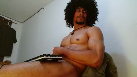 Snapshot of cesar_master_ chatting on November 2, 2025, 9:28 pm cesar_master_ online show from November 2, 2025, 9:28 pm