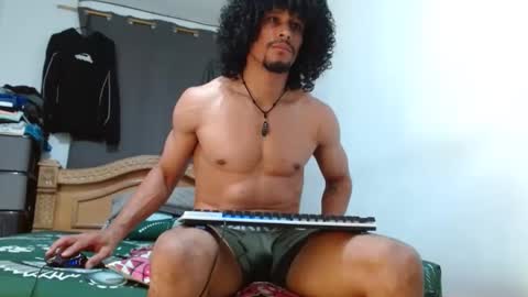 Snapshot of cesar_master_ chatting on November 4, 2025, 10:53 pm cesar_master_ online show from November 4, 2025, 10:53 pm