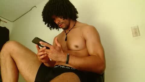 Snapshot of cesar_master_ chatting on December 2, 2025, 7:14 am cesar_master_ online show from December 2, 2025, 7:14 am