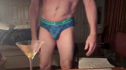 Snapshot of cfnmworkout1 chatting on February 27, 2025, 3:04 am cfnmworkout1 online show from February 27, 2025, 3:04 am