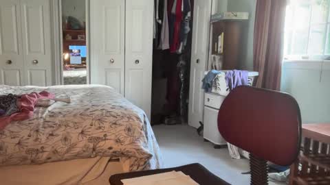 Snapshot of cfnmworkout1 chatting on September 29, 2025, 12:21 pm cfnmworkout1 online show from September 29, 2025, 12:21 pm