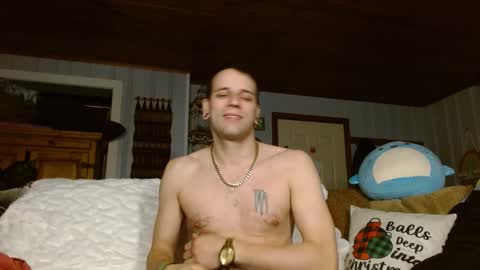 cguffey2284 online show from December 28, 2024, 2:54 am