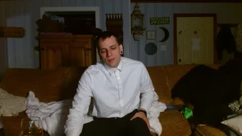 cguffey2284 online show from January 4, 2025, 5:27 am