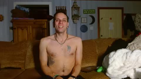 cguffey2284 online show from January 4, 2025, 8:28 am