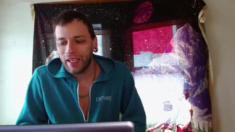 cguffey2284 online show from February 5, 2025, 4:36 pm