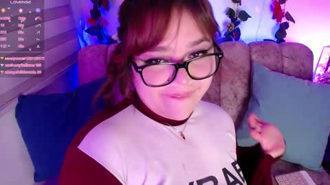 Snapshot of chaarlotte_1 chatting on January 4, 2025, 11:17 pm charlotte online show from January 4, 2025, 11:17 pm
