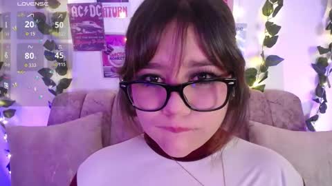 Snapshot of chaarlotte_1 chatting on October 26, 2025, 3:07 pm charlotte online show from October 26, 2025, 3:07 pm