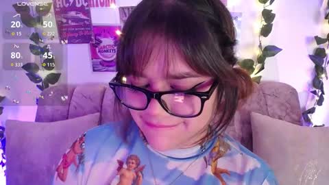 Snapshot of chaarlotte_1 chatting on November 11, 2025, 7:03 pm charlotte online show from November 11, 2025, 7:03 pm