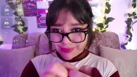 Snapshot of chaarlotte_1 chatting on November 25, 2025, 6:19 pm charlotte online show from November 25, 2025, 6:19 pm