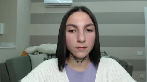 Kate online show from January 14, 2025, 4:18 pm