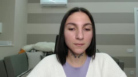 Kate online show from January 14, 2025, 7:21 pm