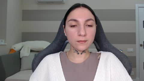 Kate online show from February 18, 2025, 6:15 am