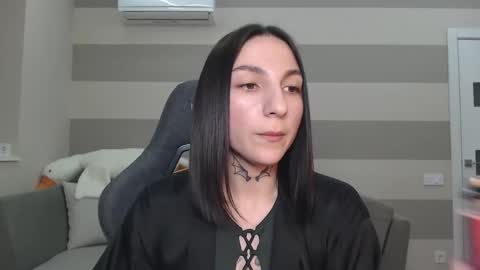 Kate online show from March 4, 2025, 10:02 am