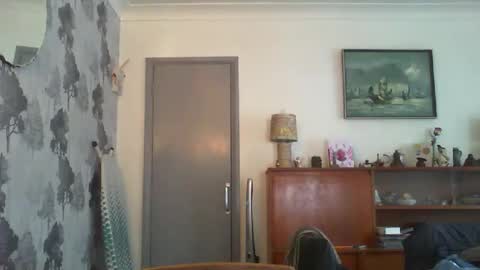 Champers online show from February 15, 2025, 11:28 am