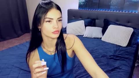 chaneljem online show from October 27, 2025, 1:48 pm