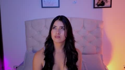 Chanell online show from October 8, 2025, 10:07 pm