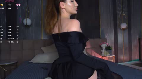 Chanel online show from September 24, 2025, 6:06 am