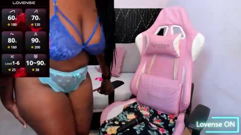 Snapshot of channel_brunette chatting on October 30, 2025, 8:42 pm Chanel online show from October 30, 2025, 8:42 pm