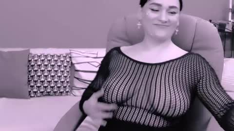 The Queen online show from March 1, 2025, 12:23 pm