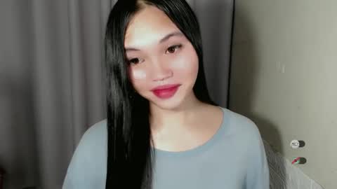 Snapshot of chantelle_fuckdoll chatting on December 11, 2024, 9:01 pm CHANTELLE online show from December 11, 2024, 9:01 pm