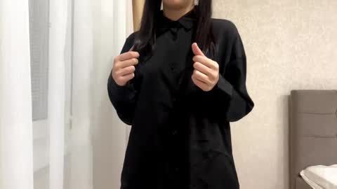 Valentina online show from November 25, 2025, 3:12 pm