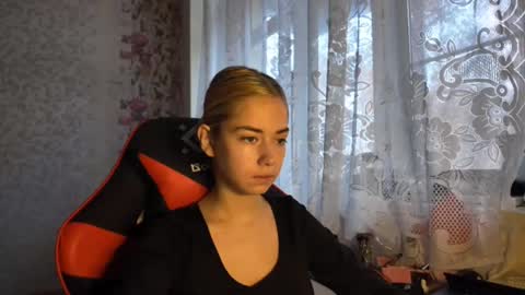 Nancy online show from November 7, 2025, 7:52 am