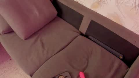 charlie eusse online show from December 20, 2024, 5:14 am