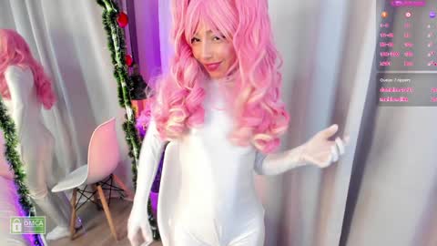 Snapshot of charloottee_1 chatting on December 28, 2024, 9:31 am Char 3 Lets go for the 100 Thumb-Up online show from December 28, 2024, 9:31 am