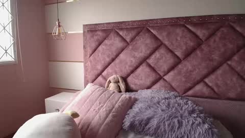 You honey online show from March 7, 2025, 2:34 pm