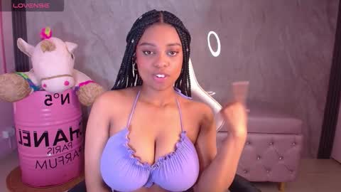 Snapshot of charlote_fun_a chatting on October 20, 2025, 1:00 pm Charlote online show from October 20, 2025, 1:00 pm