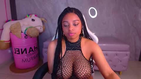 Snapshot of charlote_fun_a chatting on November 22, 2025, 1:15 am Charlote online show from November 22, 2025, 1:15 am
