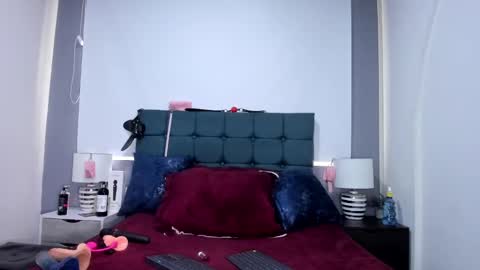 Snapshot of charlott_lens chatting on September 8, 2025, 5:45 pm Charlott online show from September 8, 2025, 5:45 pm