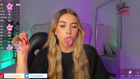 Snapshot of charlotte__grey chatting on January 8, 2025, 8:07 pm charlotte grey online show from January 8, 2025, 8:07 pm